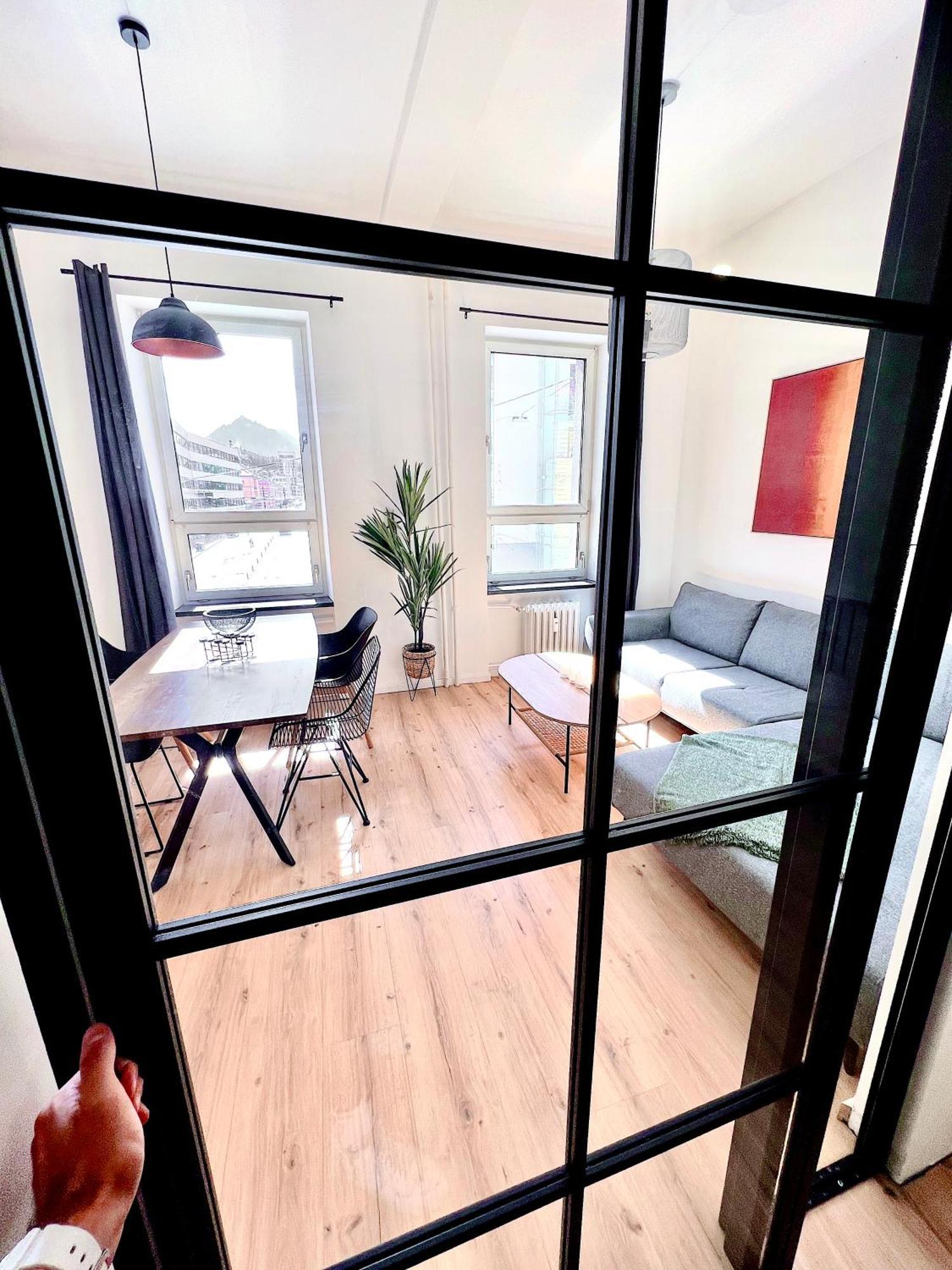 Inner City Design Loft Innsbruck Esterno foto